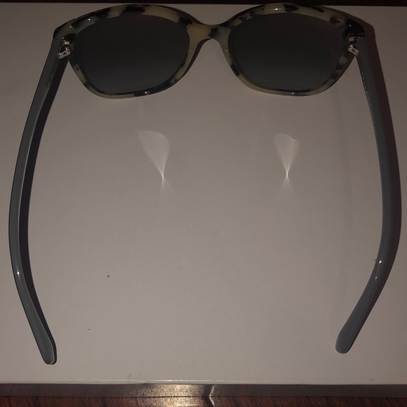 Prada Sunglasses - Picture 4 of 6